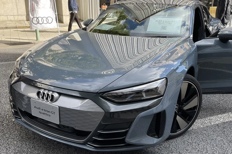 ภาพรถ Audi e-tron GT / RS e-tron GT ตัวถัง FW (2021-ปัจจุบัน) คันจริง ใช้ประกอบการเลือกไซซ์ยางให้ตรงรุ่น