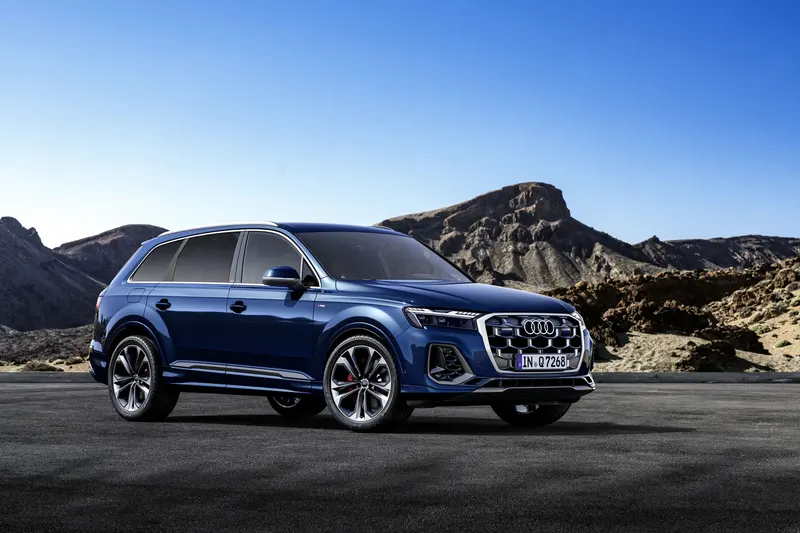 ภาพรถ Audi Q7 ของแท้จากสื่อทางการของผู้ผลิต ใช้ประกอบการเลือกรุ่น