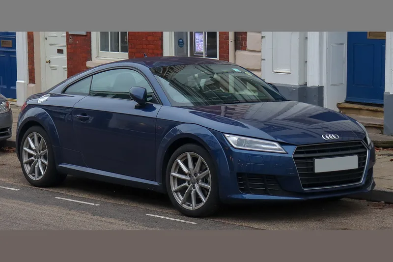 ภาพรถ Audi TT Coupé ตัวถัง 8S (2015-2023) คันจริง ใช้ประกอบการเลือกรุ่น