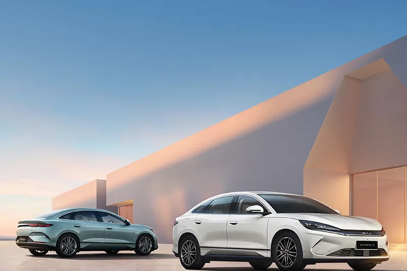 ภาพรถ BYD SEAL 6 ของแท้จากสื่อทางการของผู้ผลิต ใช้ประกอบการเลือกรุ่น