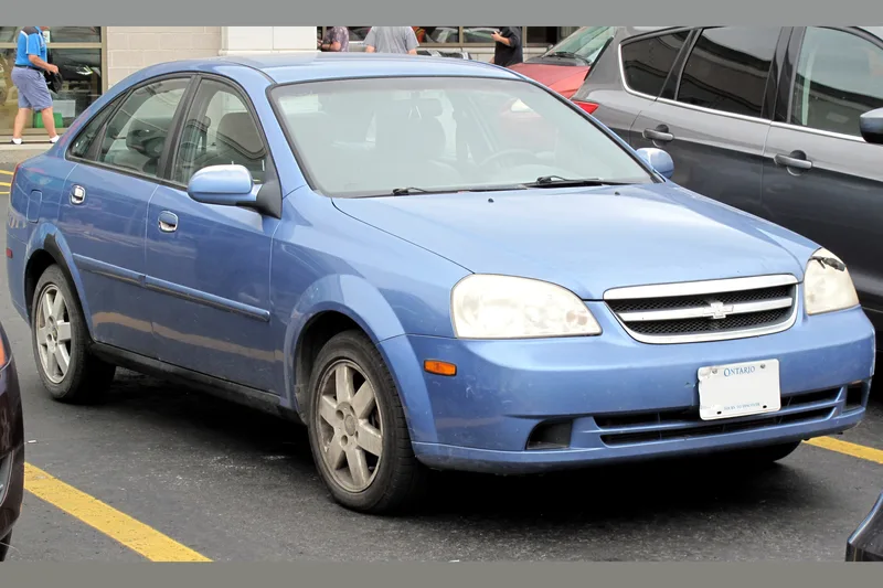 ภาพรถ Chevrolet Optra (J200) 2003-2012 คันจริง ใช้ประกอบการเลือกไซซ์ยางให้ตรงรุ่น