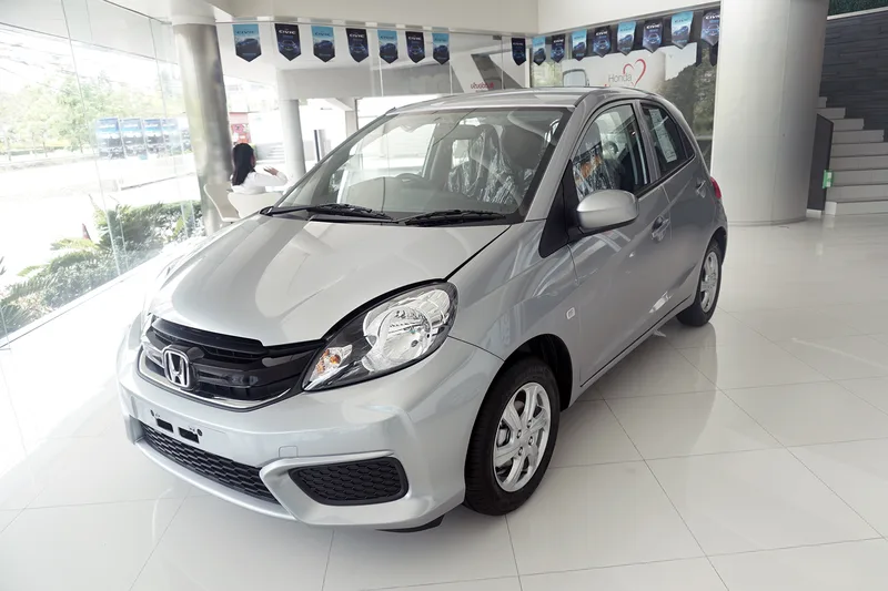 ภาพรถ Honda Brio / Brio Amaze คันจริง ใช้ประกอบการเลือกไซซ์ยางให้ตรงรุ่น