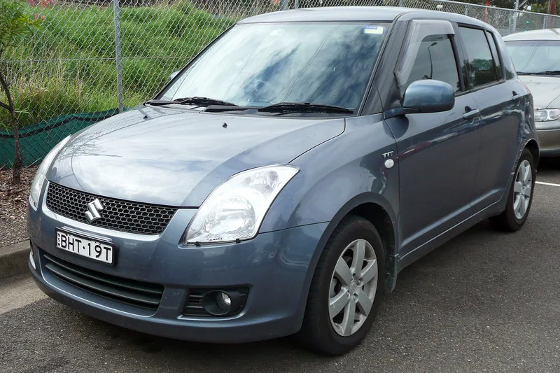 ภาพรถ Suzuki Swift 1.5 (2009-2012) คันจริง ใช้ประกอบการเลือกไซซ์ยางให้ตรงรุ่น