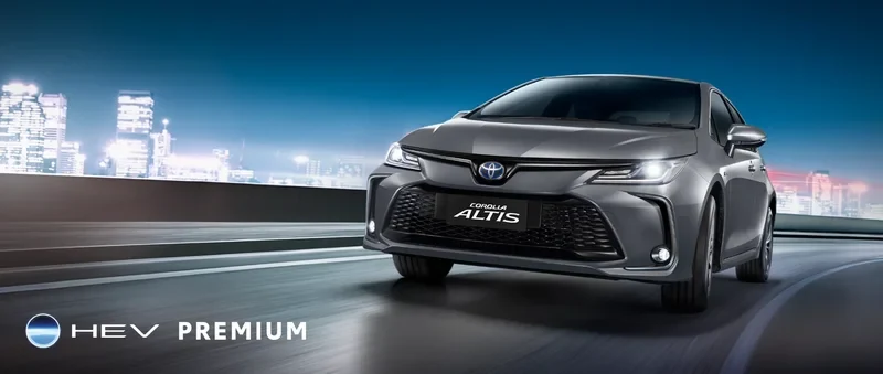 ภาพรถ Toyota Corolla Altis ของแท้จากสื่อทางการของผู้ผลิต ใช้ประกอบการเลือกไซซ์ยางให้ตรงรุ่น